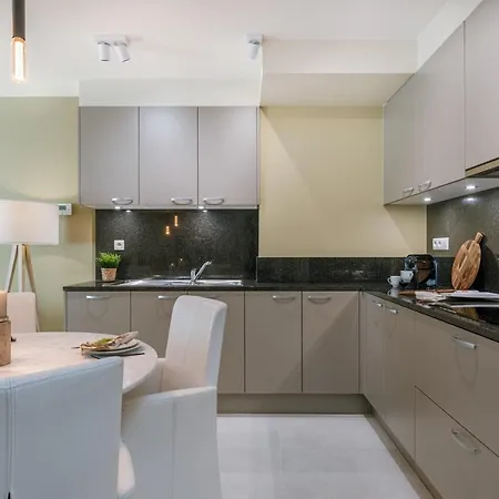 Cosy 2 Bedroom In *